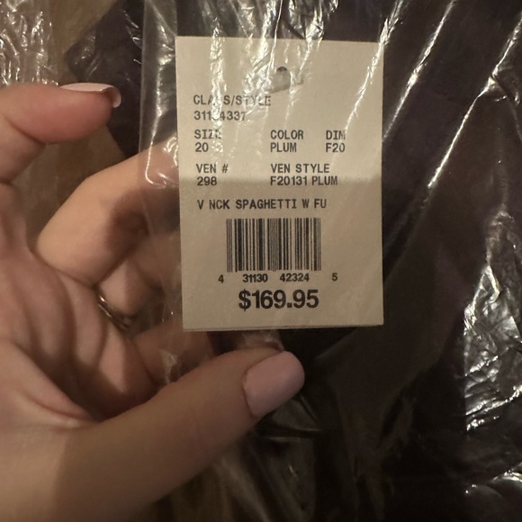 David’s Bridal plum bridesmaid dress size 20 - Picture 3 of 3